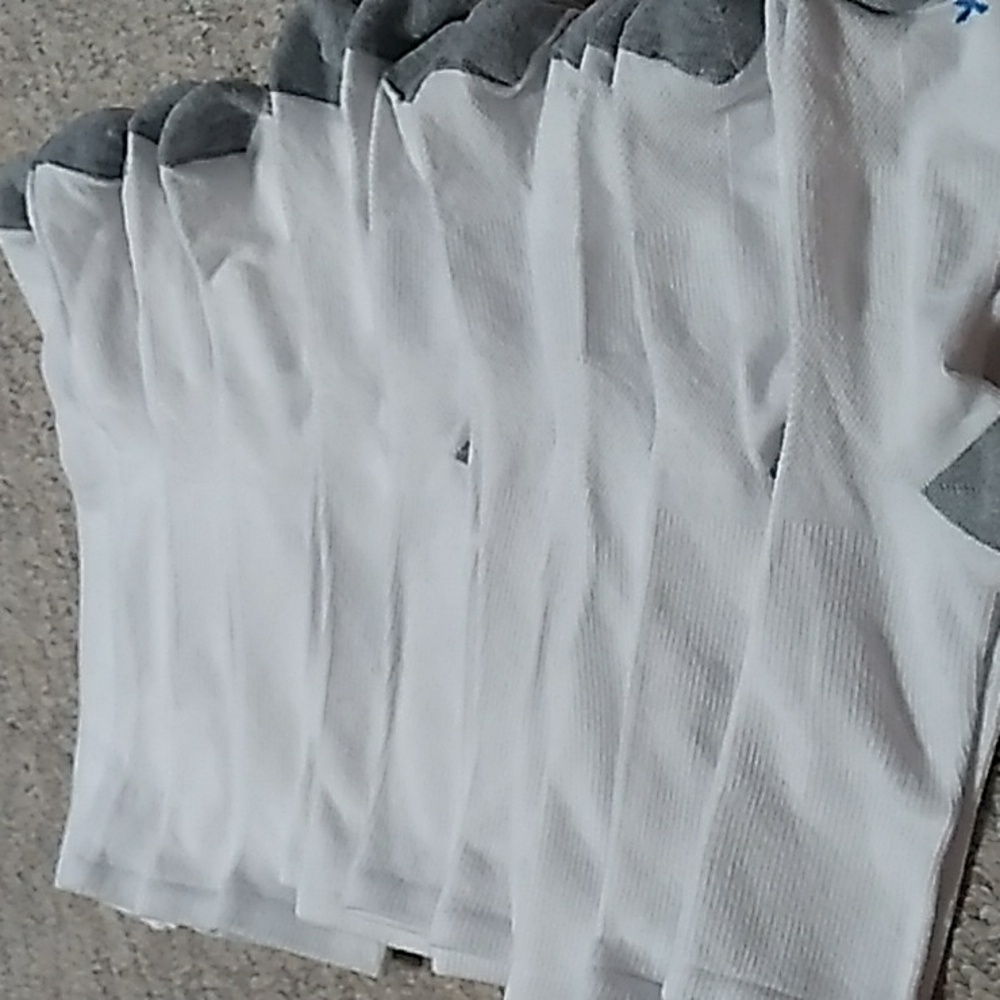 Hanes crew socks